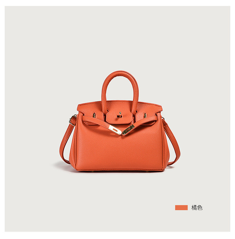 Vegan Leather Tote Bag — Classic