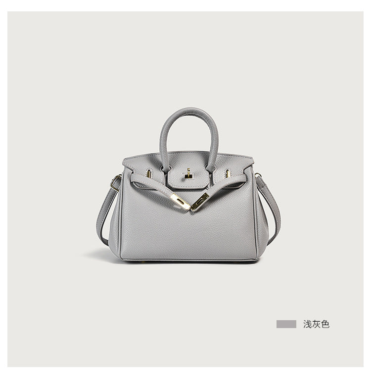 Vegan Leather Tote Bag — Classic